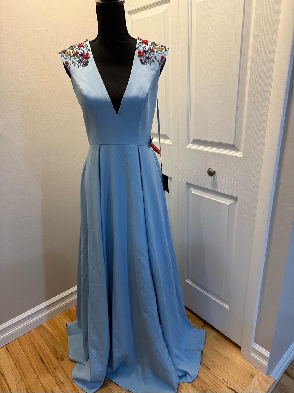 Mac Duggal Light Blue V-Neck Evening Dress with Multicolor Bead Embroidery - Picture 7 of 15